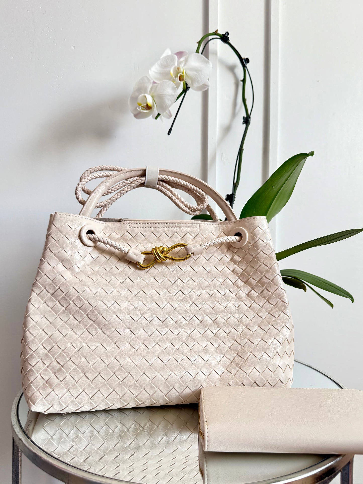 Marlene Woven Handbag-Available in 2 Colors
