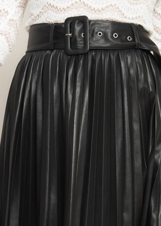 Jesse Faux Leather Pleated Midi Skit