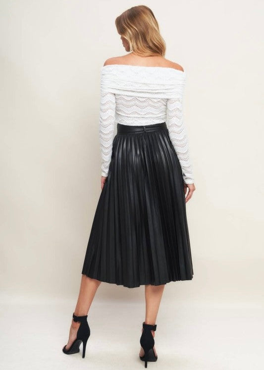 Jesse Faux Leather Pleated Midi Skit